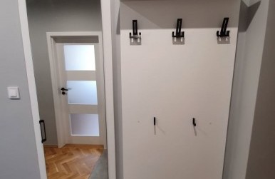Zabudowa przedpokoju